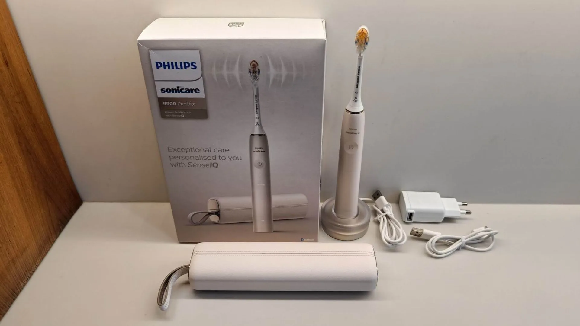 philips-sonicare-diamondclean-9900-prestige image 2